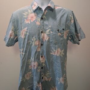 Rip Curl Light Blue Floral Short Sleeve Button-Down Shirt
